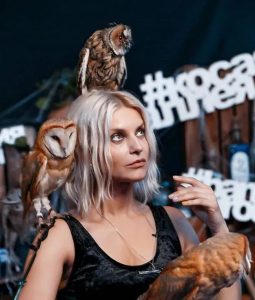 图片[3]-通灵之战在哪看通灵之战真的好看吗通灵之战朱莉王真的假的？